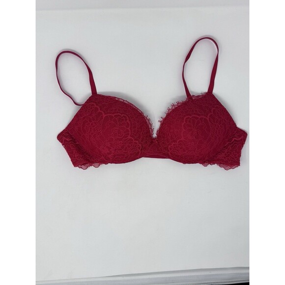 Victoria’s Secret Dream Angel Wireless Red Lace Bra Size 36B Romantic Lingerie - Picture 1 of 6